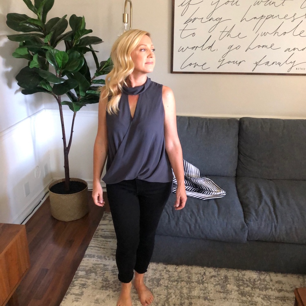 Flowy High Neck Keyhole Tank Blouse